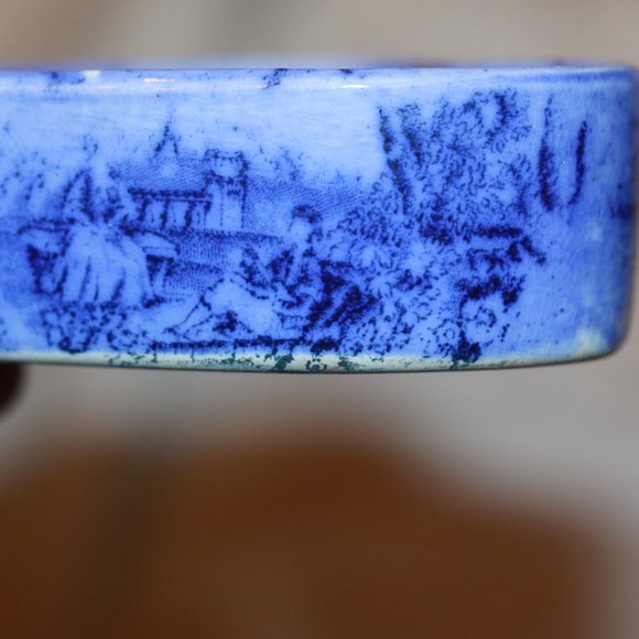 Staffordshire Flo Flow Blue English Hair Receiver Romantic HEART Shape - Picture 3 of 5